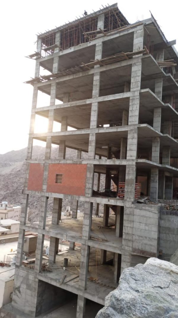 هيكل عمارة خلال البناء